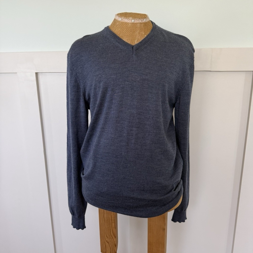 Tahari‎ Merino Wool Sweater Mens MED Blue Preppy V-Neck Pullover Made In Italy